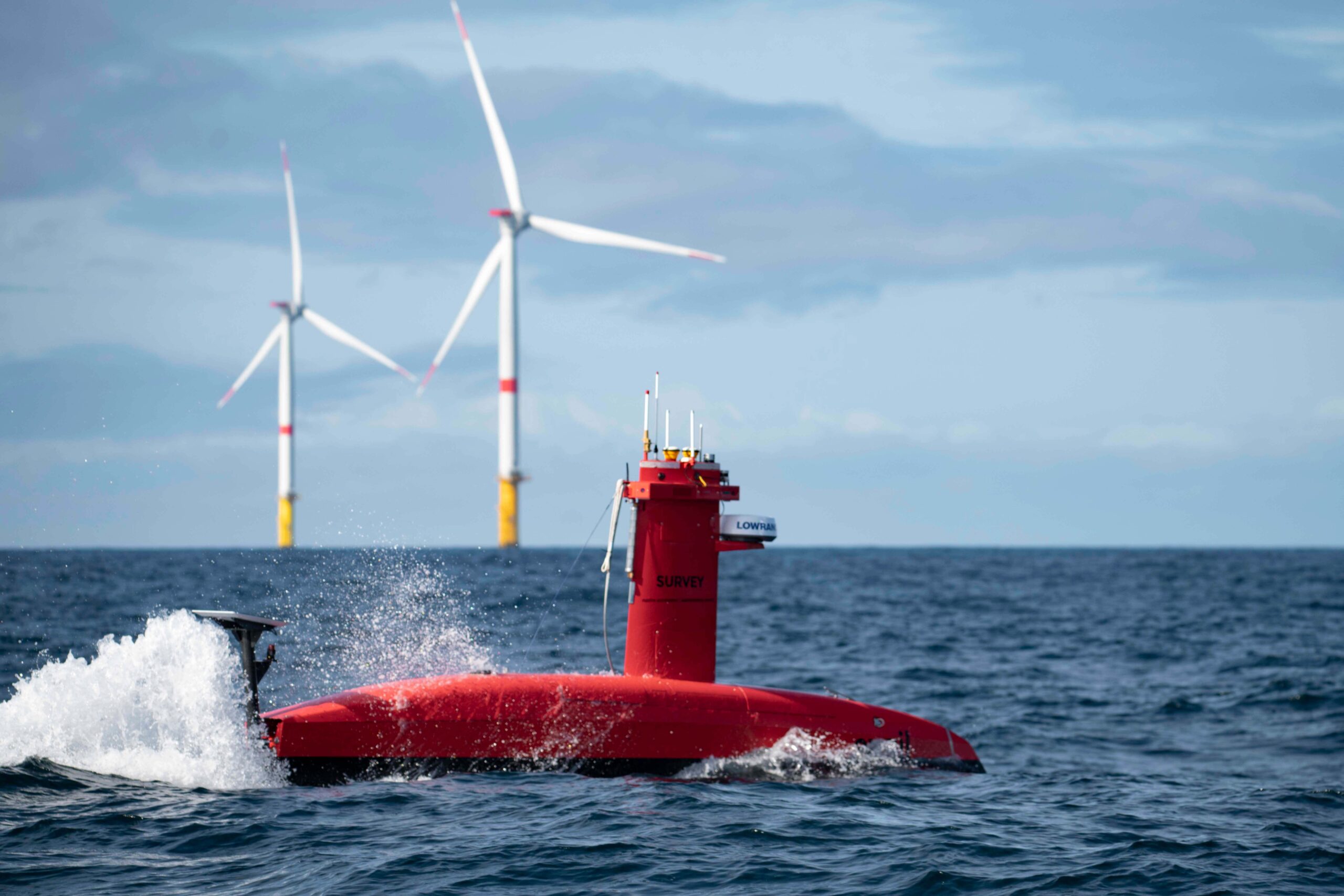 DriX(ドリックス) 先進的な水上ドローンの紹介 - 株式会社オーシャン